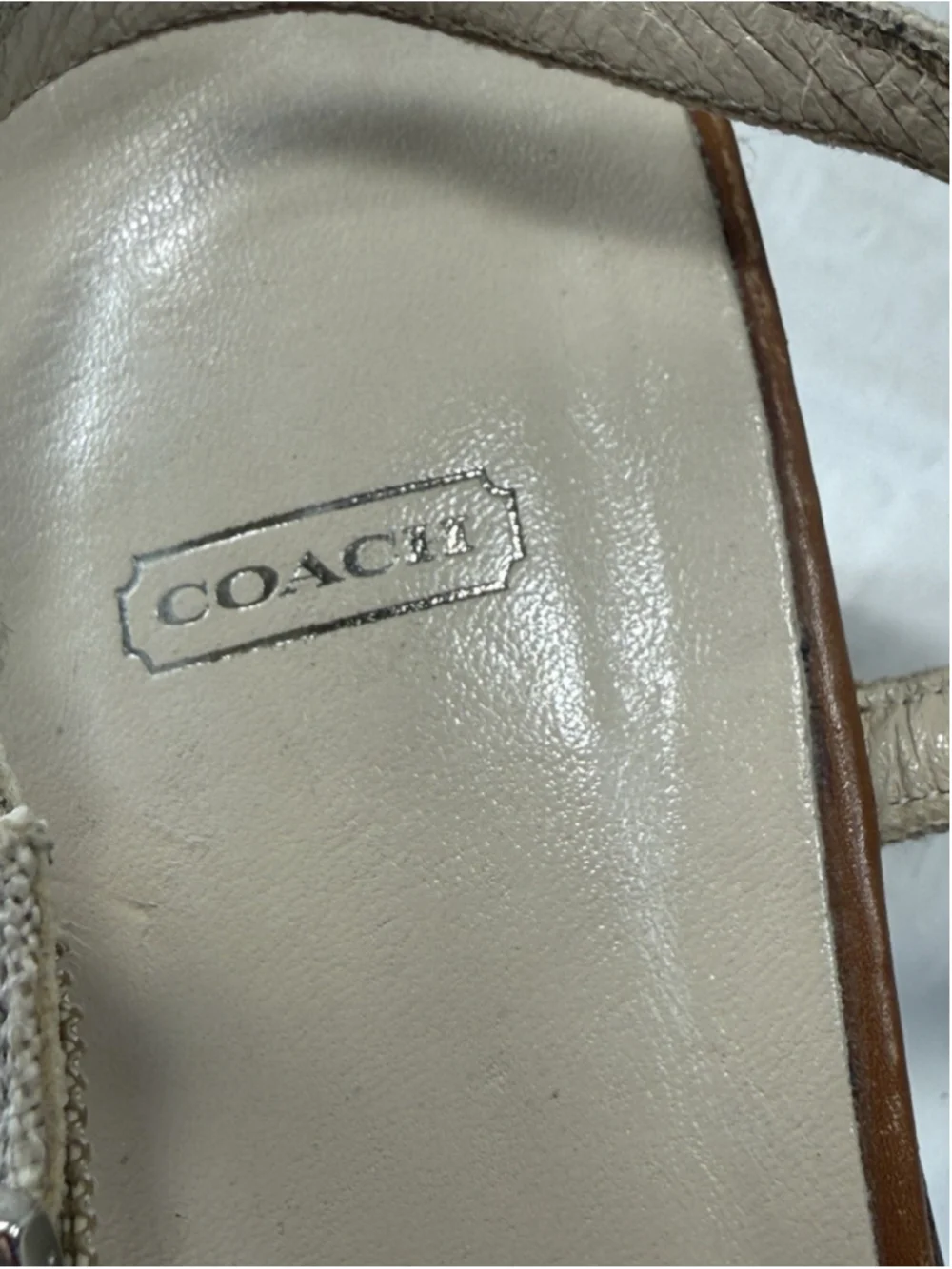 Coach Maddie neutral linen leather square toe slingback heels Sze 6.5 Italy Pump - Picture 8 of 15